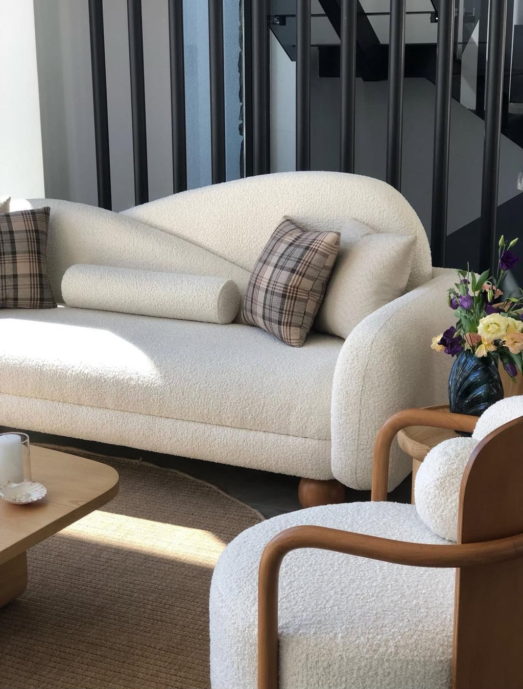 MODULA AHŞAP TOP YASTIKLI BERJER